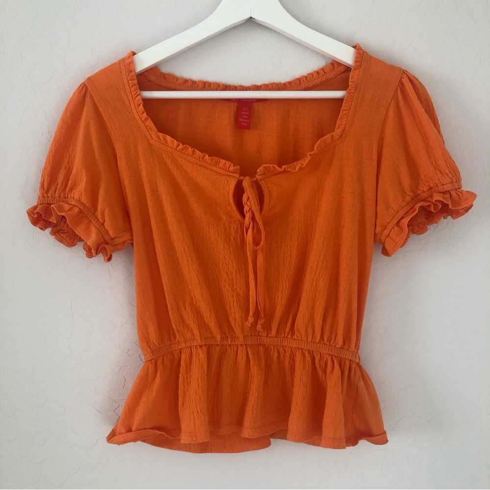 Babydoll Puffsleeve Crop Top